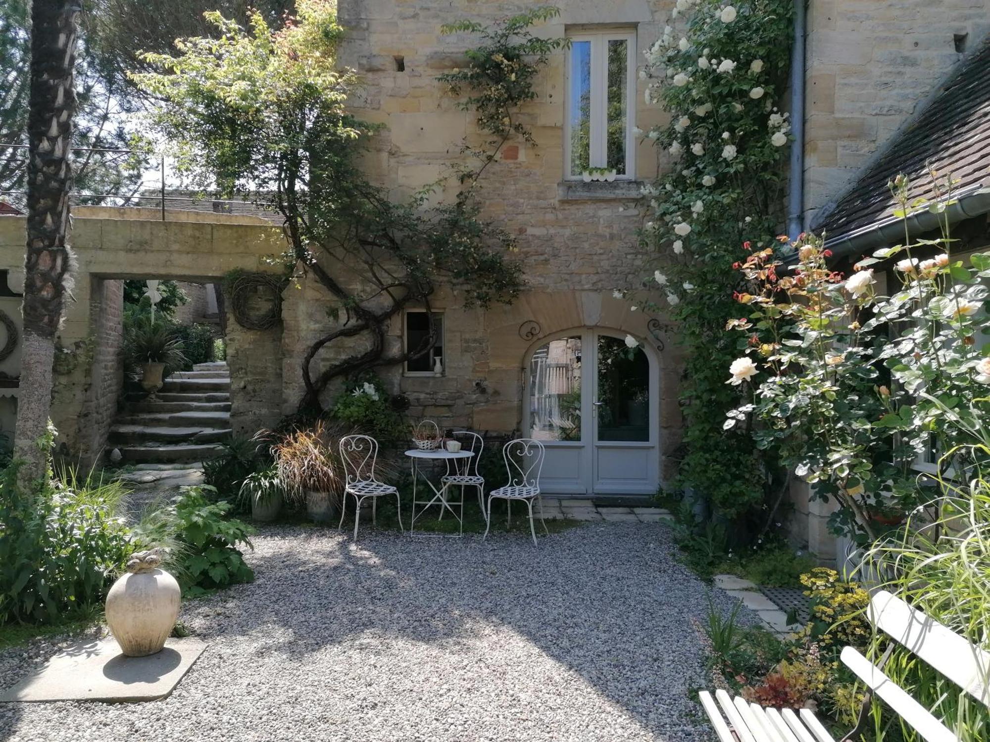 La Malposte Bed and Breakfast Reviers Exteriör bild